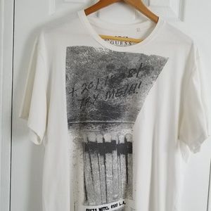 Guess tshirt